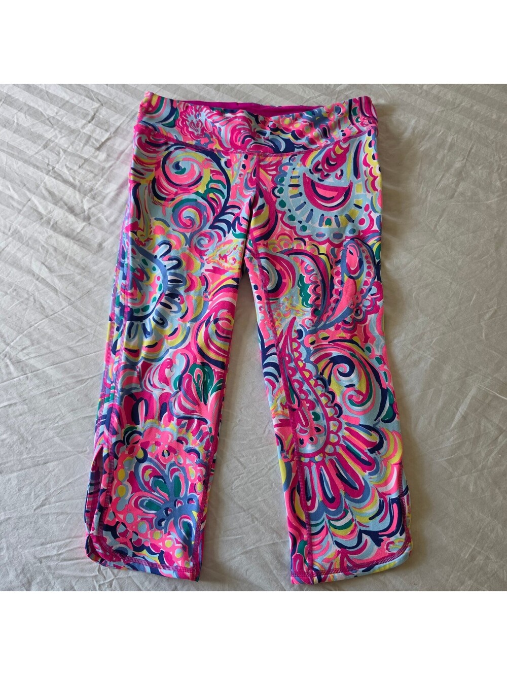 Lilly Pulitzer Luxletic Women's Large Capri Leggings
